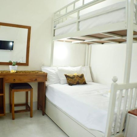 Kj Inn Homestay Сенгиги Екстериор снимка